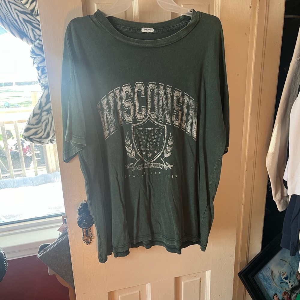 Green Wisconsin Graphic T-Shirt